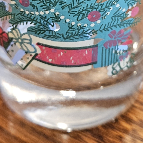Five Vintage 1980s HOMCO Christmas Tree 8oz High Ball Glasses. - Picture 6 of 9